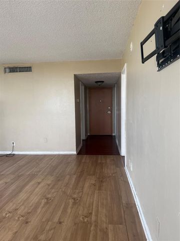 4222 Inverrary Boulevard, Lauderhill, FL 33319