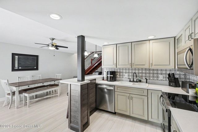 40 Adams Court, Satellite Beach, FL 32937