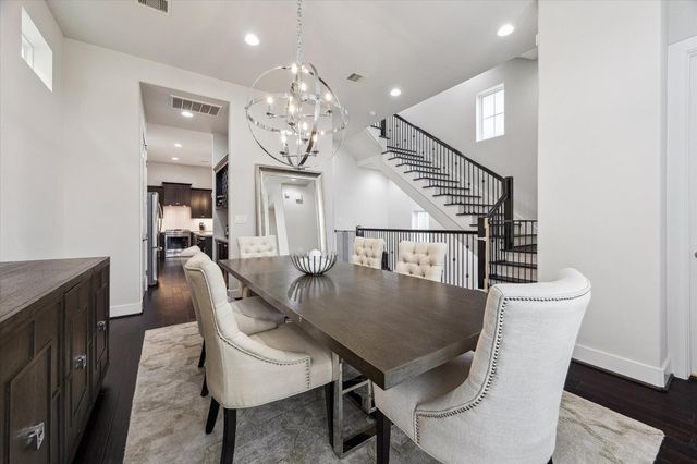 5212 Larkin Street, Houston, TX 77007