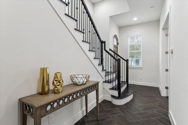 5212 Larkin Street, Houston, TX 77007