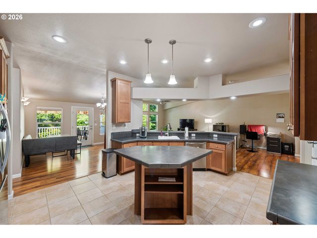 87719 BILL CREEK Ln, Bandon, OR 97411