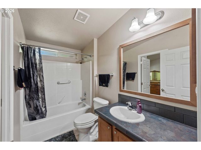 87719 BILL CREEK Ln, Bandon, OR 97411