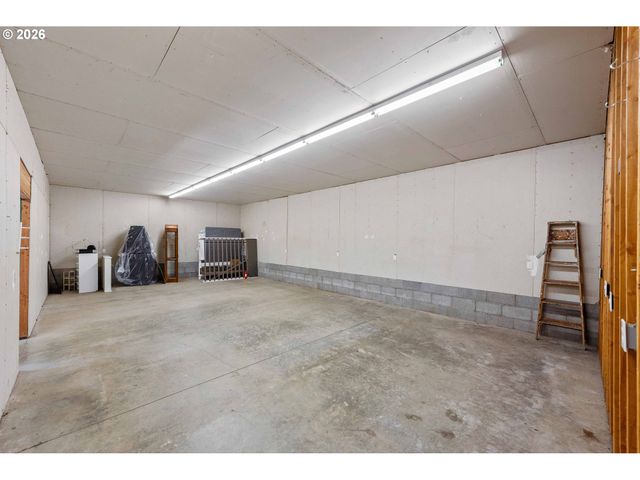 87719 BILL CREEK Ln, Bandon, OR 97411