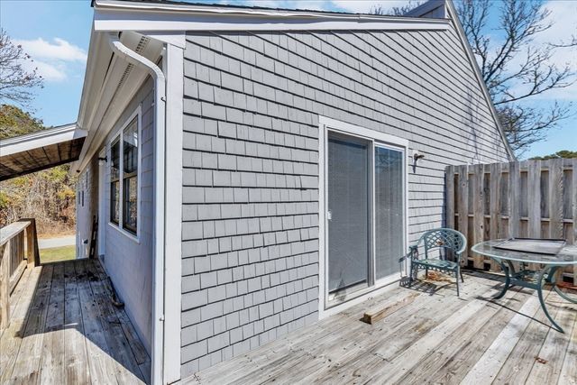 35 Ashumet Rd 10C, Mashpee, MA 02649