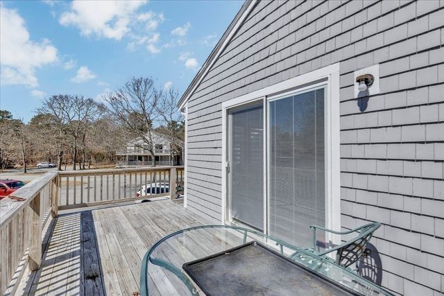 35 Ashumet Rd 10C, Mashpee, MA 02649