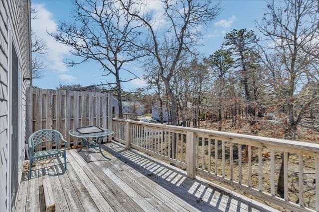 35 Ashumet Rd 10C, Mashpee, MA 02649