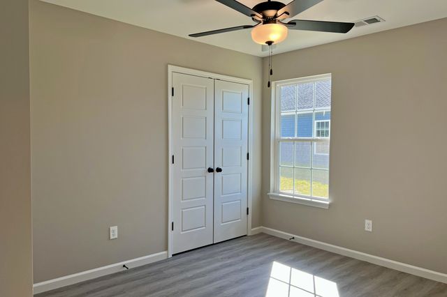 1104 Brook Court, Franklin, KY 42134