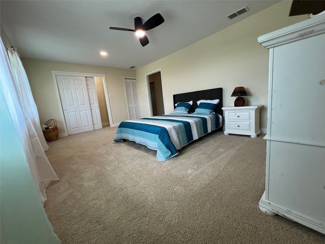 1203 Mountainside Drive, Granbury, TX 76048