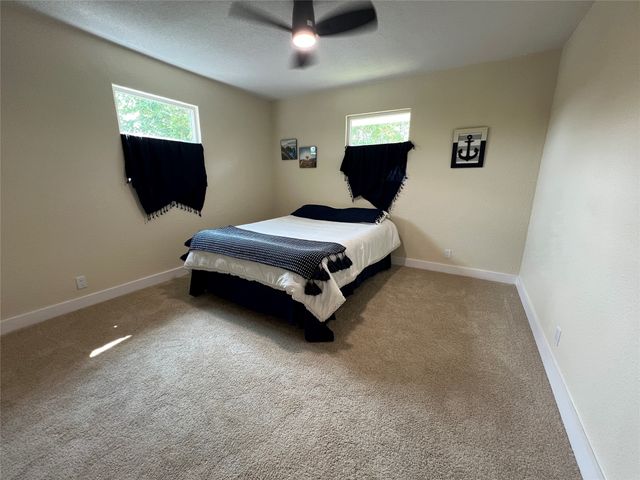 1203 Mountainside Drive, Granbury, TX 76048