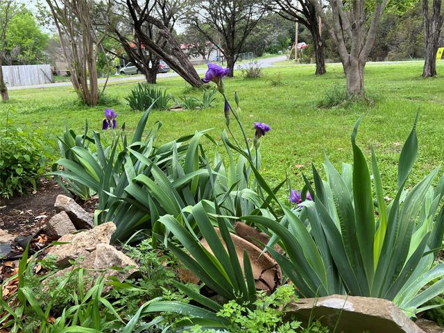 1203 Mountainside Drive, Granbury, TX 76048