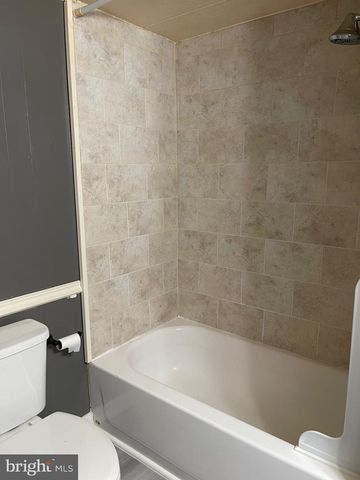 3598 IRIS AVE, Feasterville Trevose, PA 19053