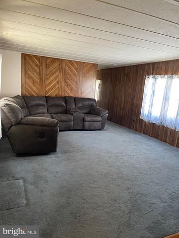 3598 IRIS AVE, Feasterville Trevose, PA 19053