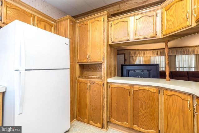 720 CYPRESS CT, North Wales, PA 19454