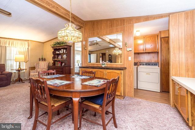 720 CYPRESS CT, North Wales, PA 19454
