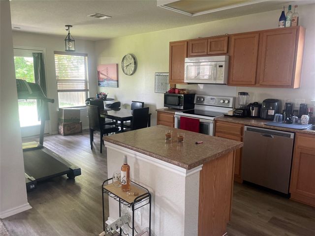 120 Clover CV, Kyle, TX 78640