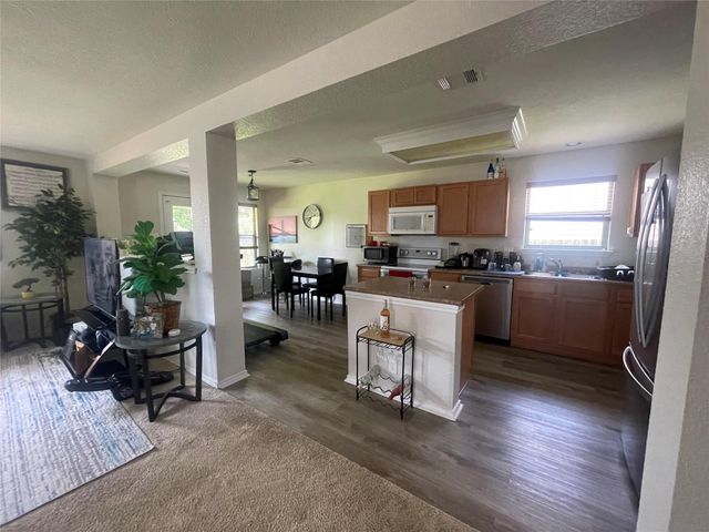 120 Clover CV, Kyle, TX 78640