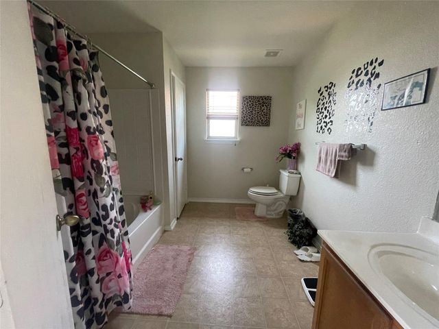 120 Clover CV, Kyle, TX 78640