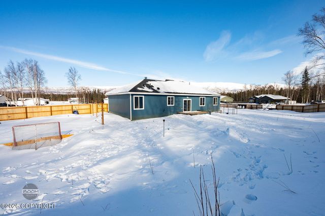 502 W Birdnest Drive, Wasilla, AK 99654