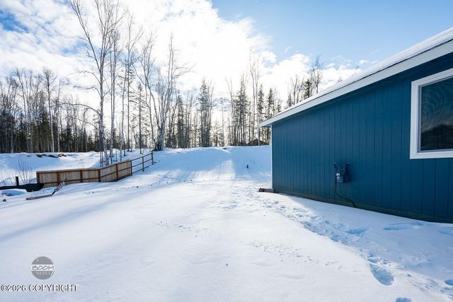 502 W Birdnest Drive, Wasilla, AK 99654