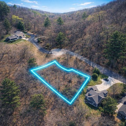 6625 Forest Beach Drive, Laketown Twp, MI 49423