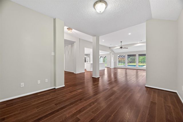 13334 W Brazos Bend Drive, Needville, TX 77461