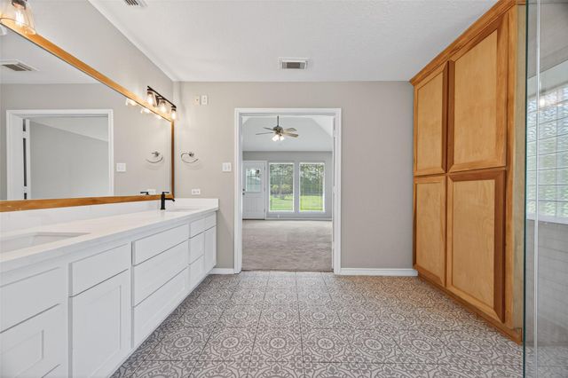 13334 W Brazos Bend Drive, Needville, TX 77461