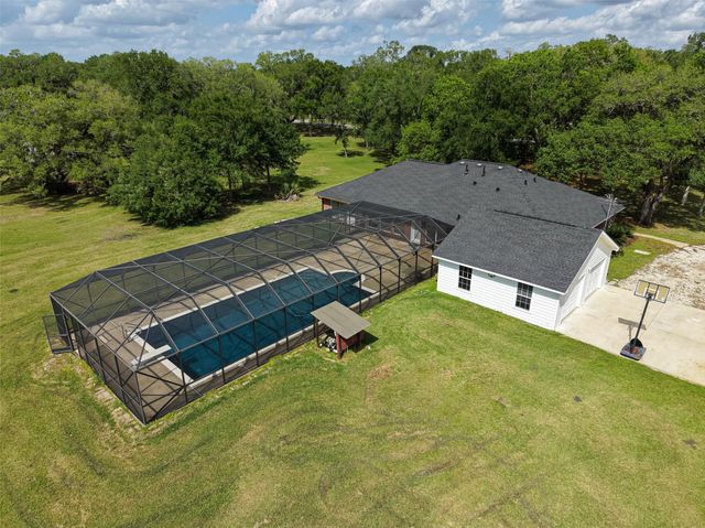 13334 W Brazos Bend Drive, Needville, TX 77461