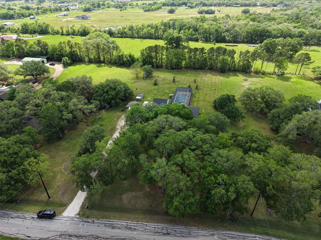 13334 W Brazos Bend Drive, Needville, TX 77461
