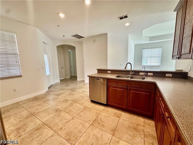 26527 Robin WAY, Bonita Springs, FL 34135