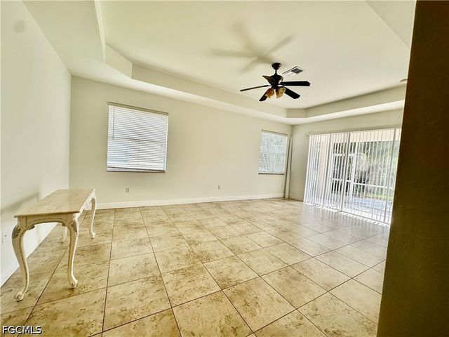 26527 Robin WAY, Bonita Springs, FL 34135