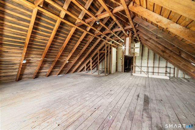 48 Lardner Road, Bristol, CT 06010