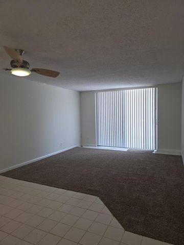 470 Executive Center Drive 2k, West Palm Beach, FL 33401