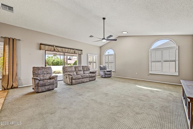 21019 N DESERT SANDS Drive, Sun City West, AZ 85375