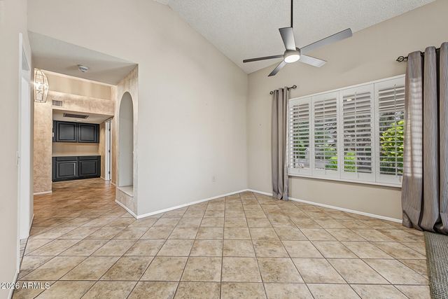 21019 N DESERT SANDS Drive, Sun City West, AZ 85375