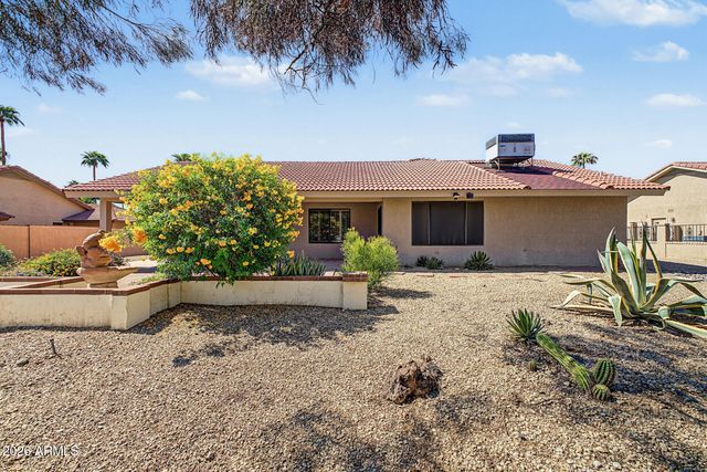 21019 N DESERT SANDS Drive, Sun City West, AZ 85375