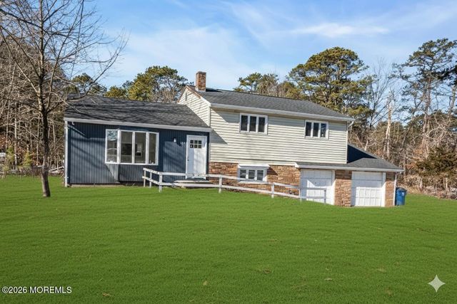 124 Vance Street, Browns Mills, NJ 08015