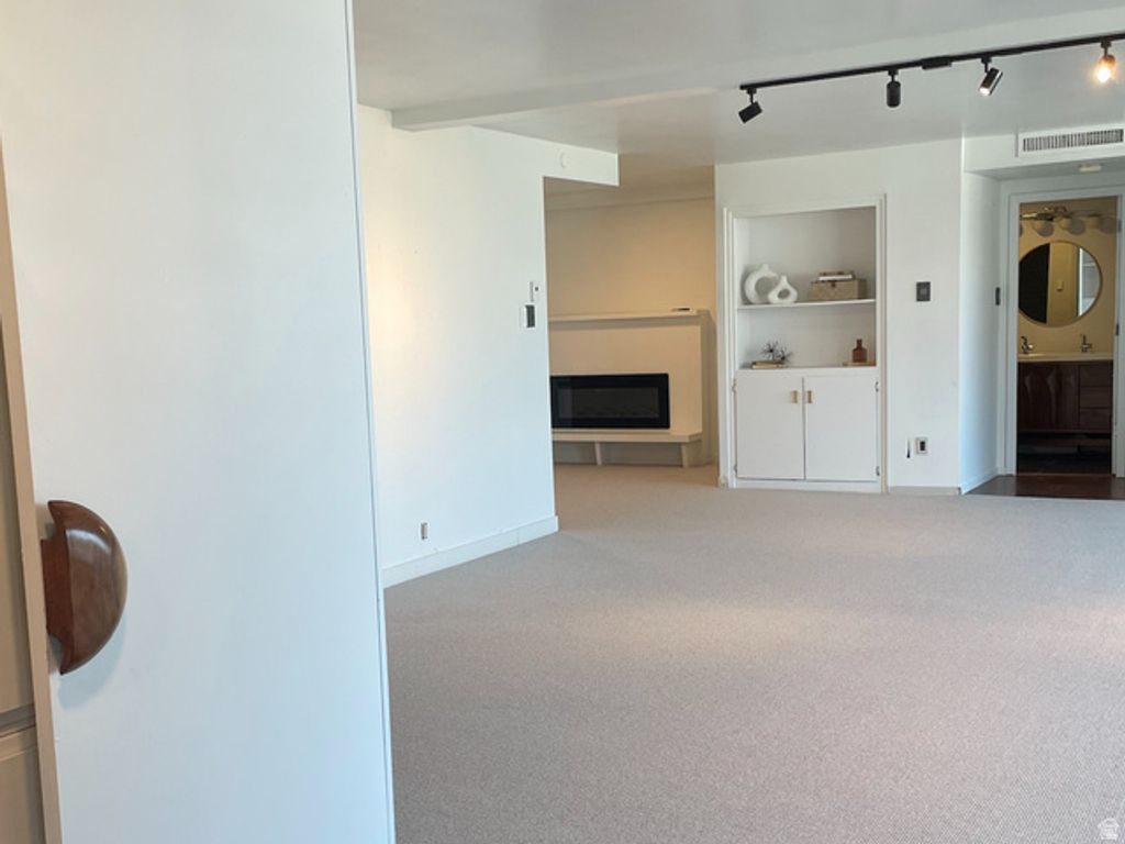 Image 28 of property listing at 515 S 1000 E #504, Salt Lake City, UT 84102