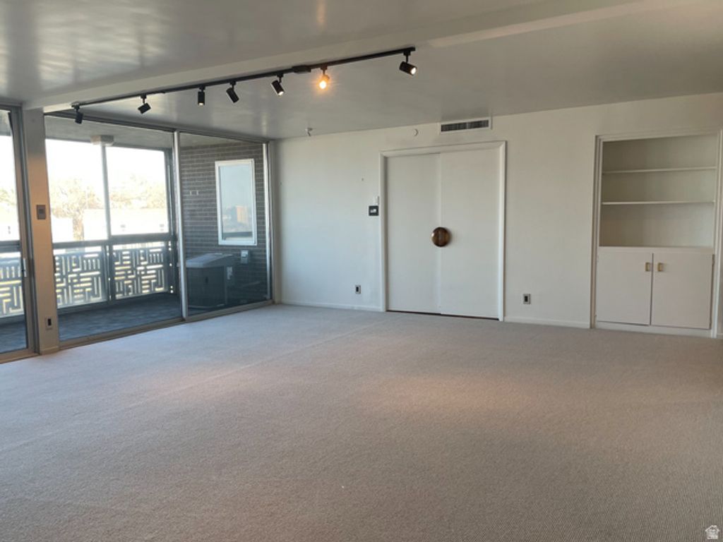 Image 29 of property listing at 515 S 1000 E #504, Salt Lake City, UT 84102