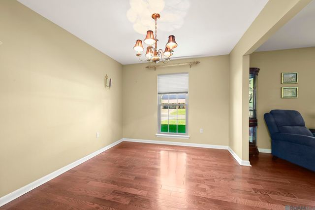 11940 Millburn Dr, Baton Rouge, LA 70815