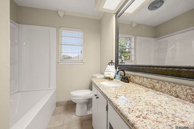 11940 Millburn Dr, Baton Rouge, LA 70815