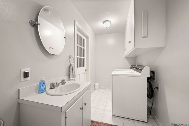 11940 Millburn Dr, Baton Rouge, LA 70815