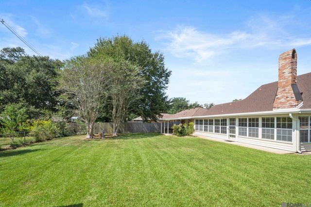 11940 Millburn Dr, Baton Rouge, LA 70815