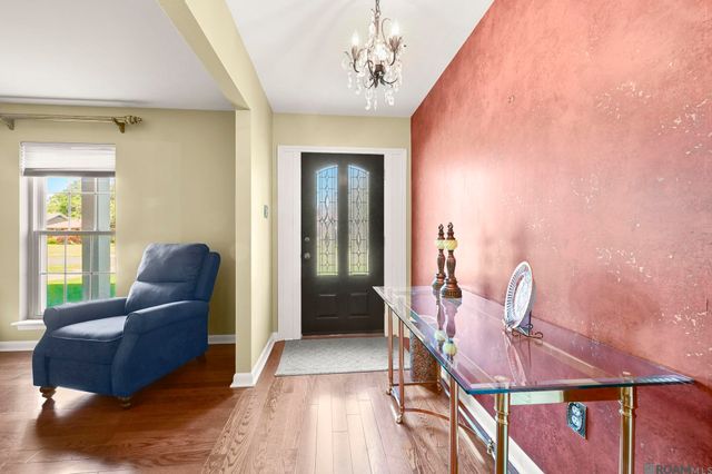 11940 Millburn Dr, Baton Rouge, LA 70815