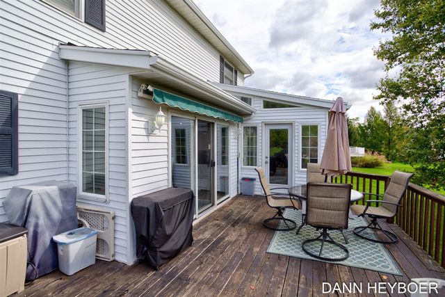 7044 Summit Hill Court, Caledonia, MI 49316