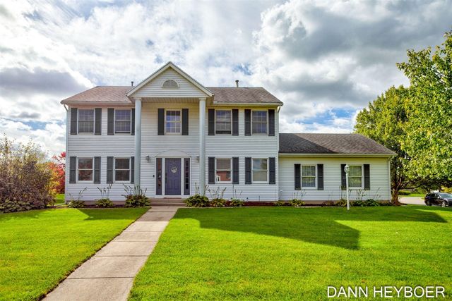 7044 Summit Hill Court, Caledonia, MI 49316