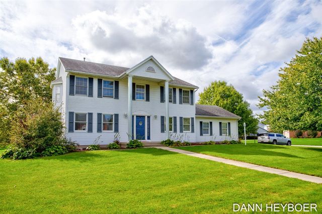 7044 Summit Hill Court, Caledonia, MI 49316