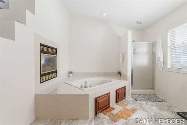 7044 Summit Hill Court, Caledonia, MI 49316