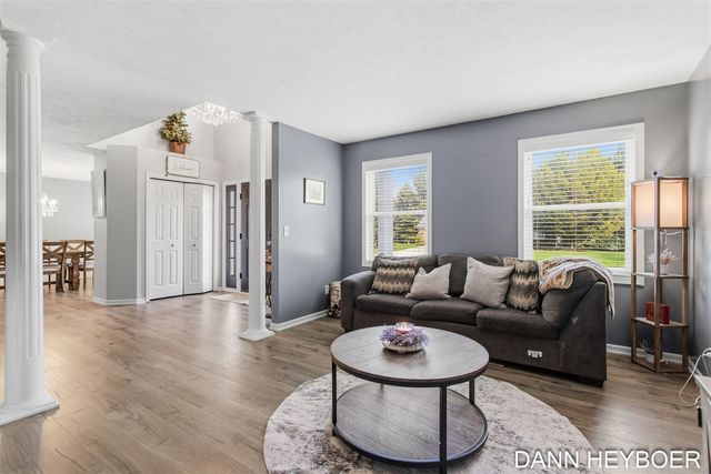 7044 Summit Hill Court, Caledonia, MI 49316