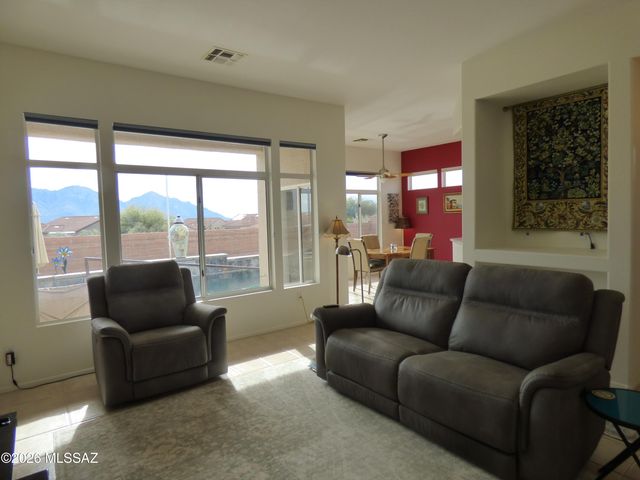 14256 N Greenspun Place, Oro Valley, AZ 85755