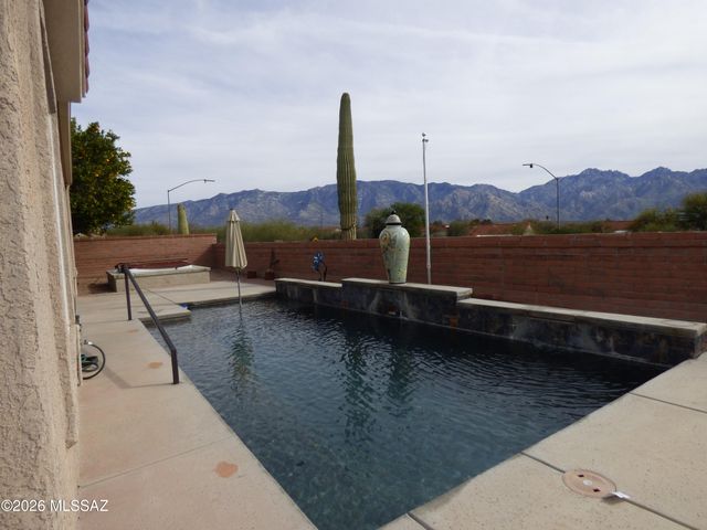 14256 N Greenspun Place, Oro Valley, AZ 85755